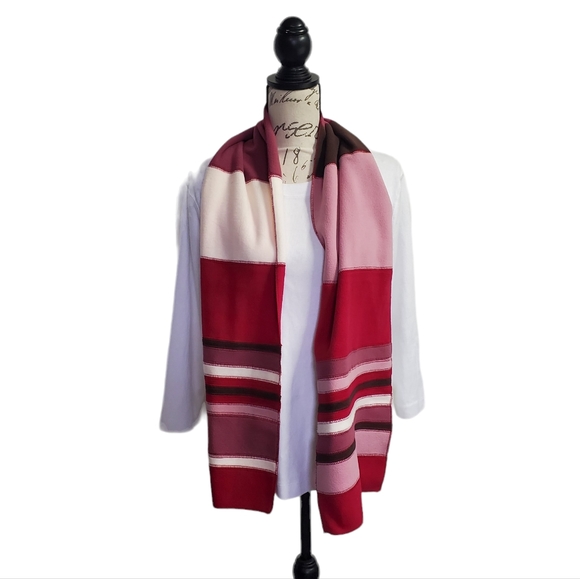 Women's Bundle ST JOHN"S BAY Scarf & Gloves Fall/Winter One Size - Picture 8 of 13